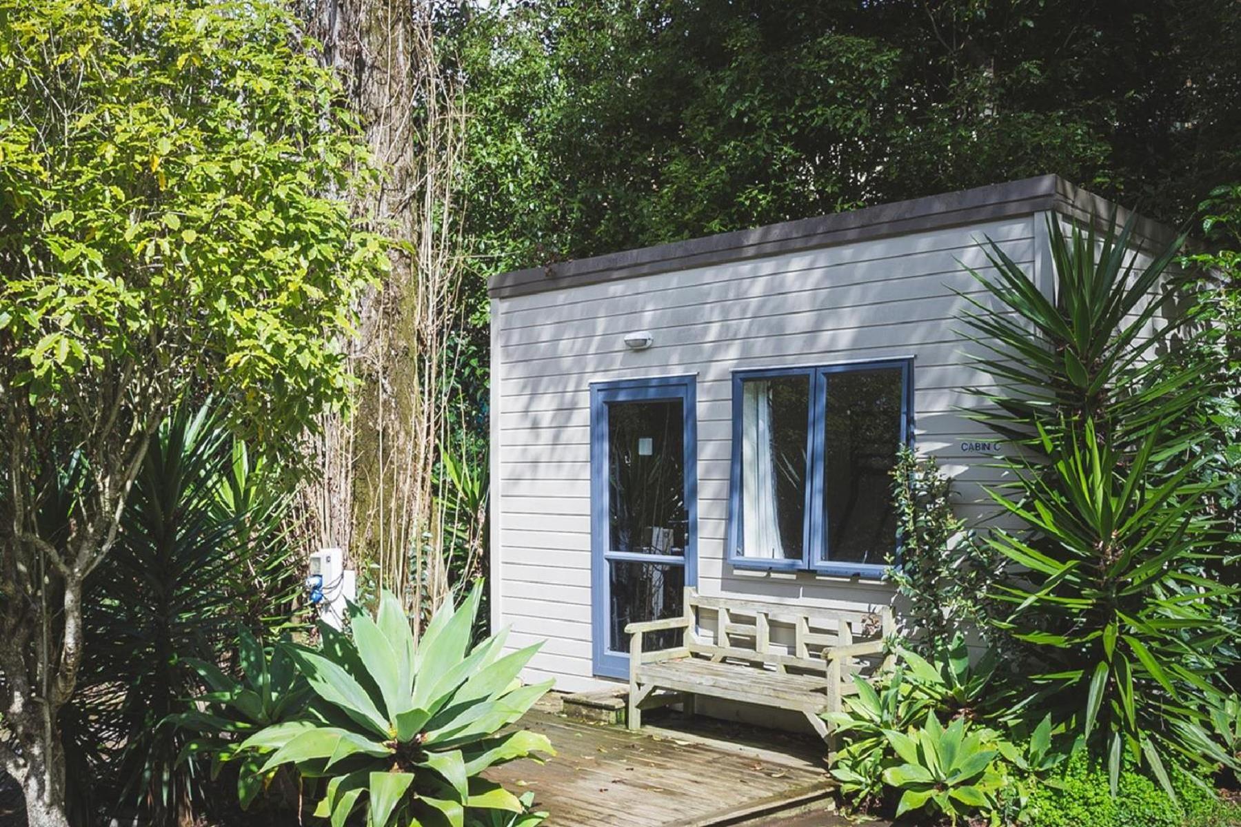 Touchwood Motor Inn & Inner City Camping Ground Auckland Exterior photo